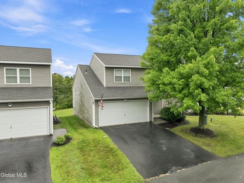 115 Harvard Rd, Watervliet, NY, 12189-1212 | Card Image