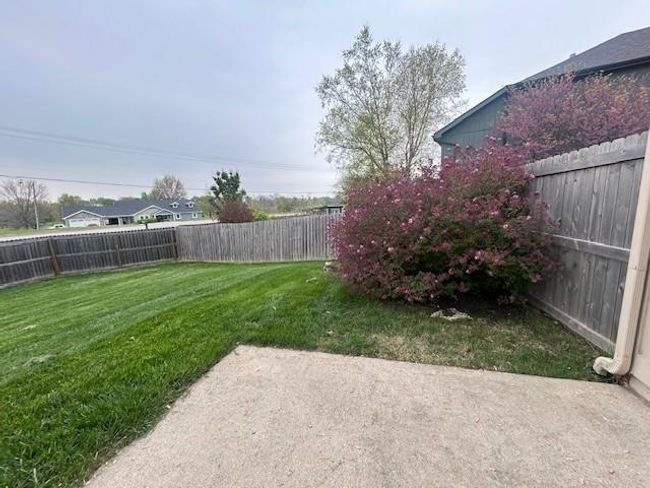 20534 W 199 Th Ter, House other with 3 bedrooms, 3 bathrooms and null parking in Spring Hill KS | Image 26