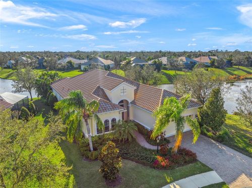 7108 Callander Cv, LAKEWOOD RANCH, FL, 34202-5706 | Card Image