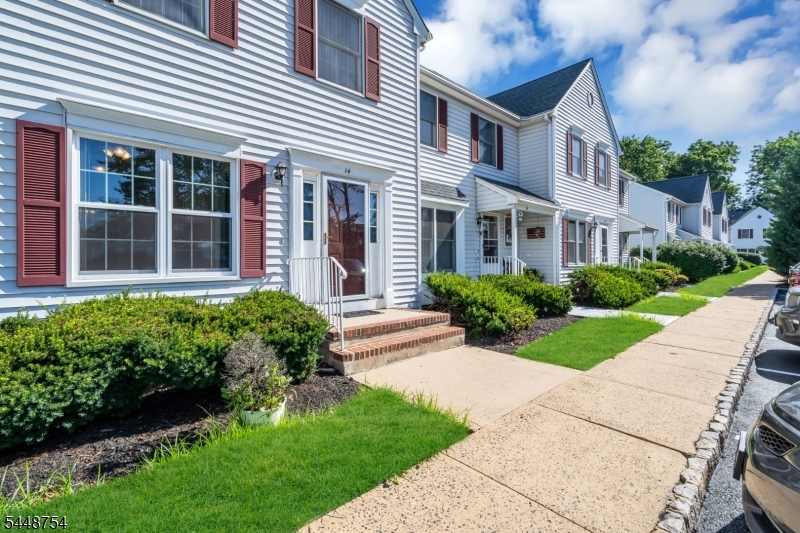 Residential Lease in Bound Brook Boro 2