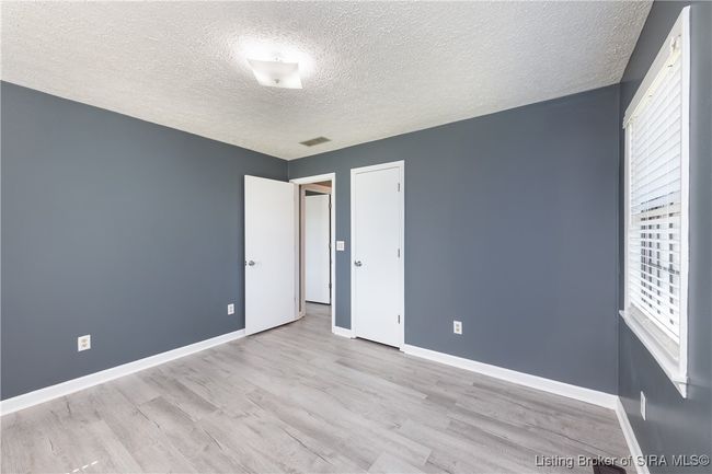 85 Northfield Dr, Home with 3 bedrooms, 3 bathrooms and null parking in Scottsburg IN | Image 17