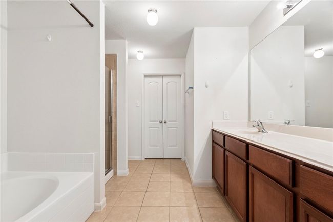 Primary Bath | Image 19