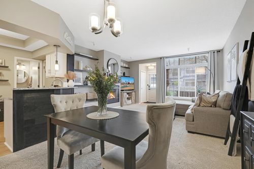 18100 Settlers Way, Eden Prairie, MN, 55347-1030 | Card Image