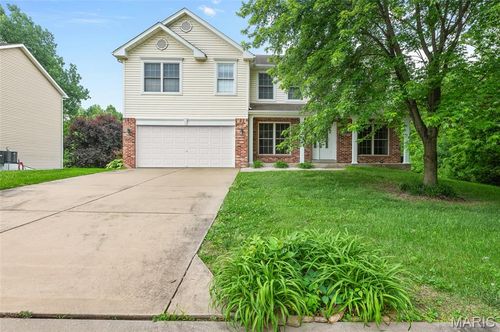 9110 Basswood Drive, Fairview Heights, IL, 62208 | Card Image