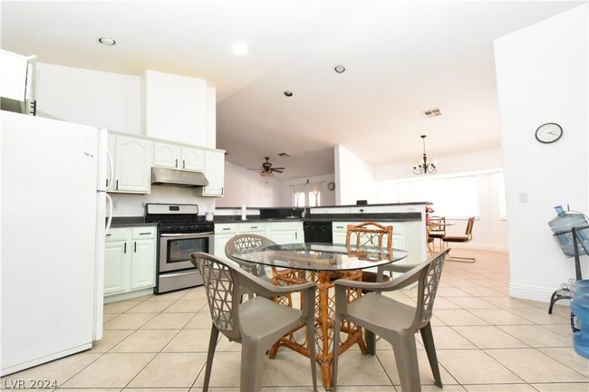 4820 Patterson Ave, House other with 5 bedrooms, 3 bathrooms and null parking in Las Vegas NV | Image 21