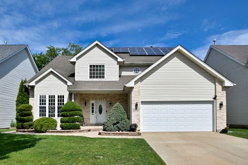1422 Deer Creek Ln, Lake In The Hills, IL, 60156-5514 | Card Image