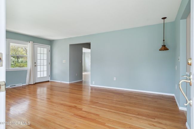 53 Birchwood Ct, House other with 3 bedrooms, 3 bathrooms and null parking in Tinton Falls NJ | Image 11