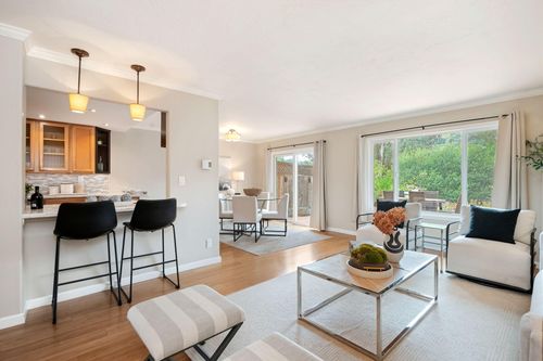 736 Calle De Los Amigos, SANTA BARBARA, CA, 93105 | Card Image