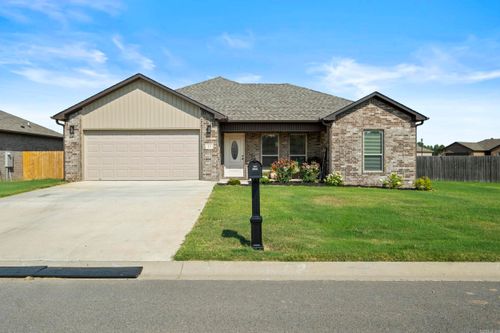 13 Doe Run Dr, Ward, AR, 72176-9635 | Card Image