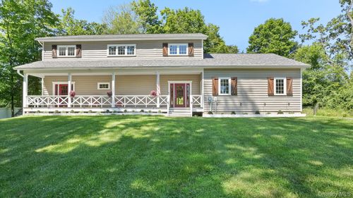 4 Cameli Dr, Wappingers Falls, NY, 12590-4023 | Card Image