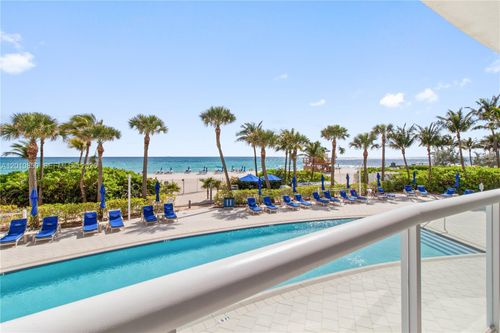 202-18671 Collins Ave, Sunny Isles Beach, FL, 33160-2481 | Card Image