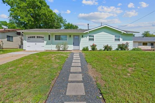 5211 Halmark Dr, Austin, TX, 78723-5421 | Card Image