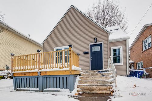 924 Lenox Ave, Waukegan, IL, 60085-7440 | Card Image