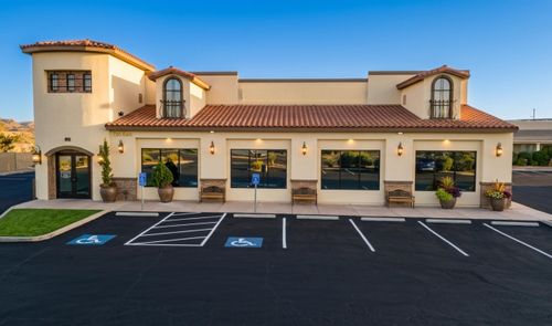 720 E 700 S, St George, UT, 84770-4026 | Card Image