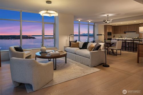 3704n-583 Battery St, Seattle, WA, 98121-1994 | Card Image