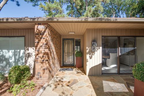 4742-4742 Cinnamon Cv, Memphis, TN, 38117 | Card Image