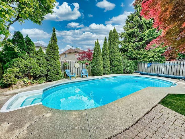 17 Colvin Cres, House other with 5 bedrooms, 4 bathrooms and 3 parking in Thornhill ON | Image 48