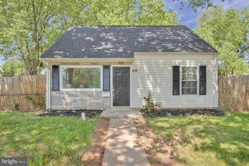 89 Meeker Ct, Manassas Park, VA, 20111-2018 | Card Image