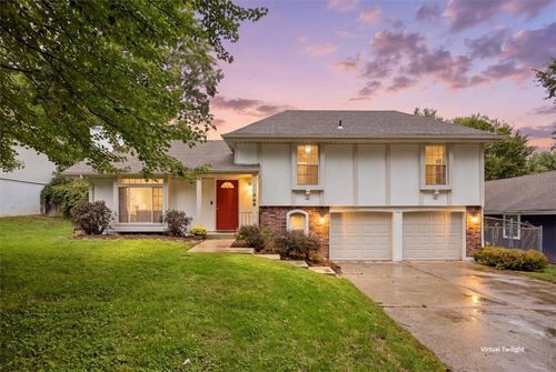 309 Sw Richwood Ln, Blue Springs, MO, 64014-4537 | Card Image