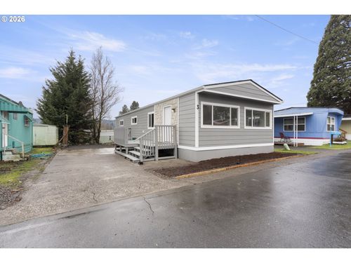 unit-3-4424 Se Roethe Rd, Milwaukie, OR, 97267-5778 | Card Image