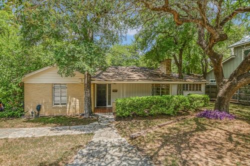 2002 Winsted Ln, Austin, TX, 78703-3050 | Card Image