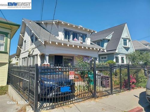 3873 West St, Oakland, CA, 94608-3840 | Card Image