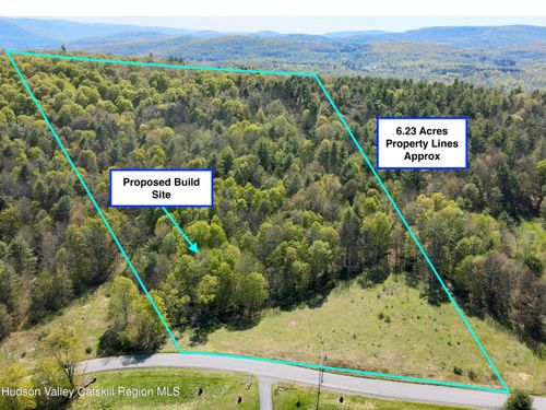 4 Quail Ridge Rd, Margaretville, NY, 12455-3223 | Card Image