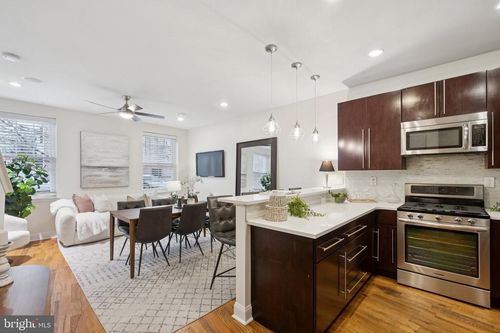 923 S 3rd St, PHILADELPHIA, PA, 19147-4206 | Card Image