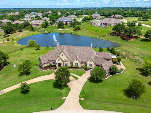 2170 Forest Hill Dr, Cross Roads, TX, 76227-7104 | Card Image