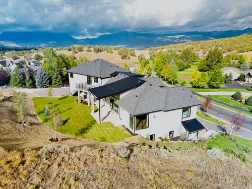 3050 Country Crossing Rd, Heber City, UT, 84032-4422 | Card Image
