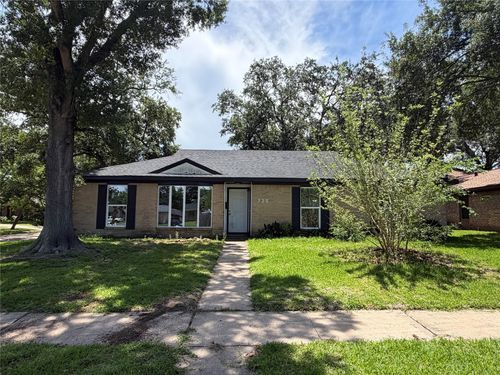 738 Beachcomber Ln, Houston, TX, 77062-4202 | Card Image