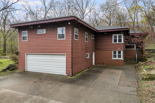 1031 27th St, Moline, IL, 61265-2347 | Card Image