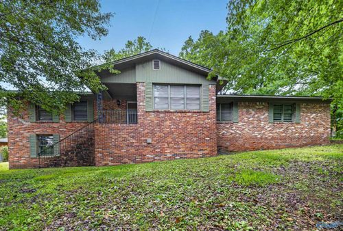 302 Jo Cyn Dr, Glencoe, AL, 35905-1727 | Card Image