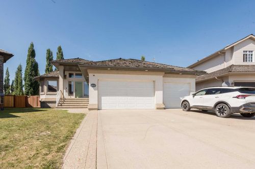 10214 72 Avenue, Grande Prairie, AB, T8W2W5 | Card Image