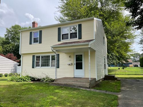 139 Country Lane, East Hartford, CT, 06118 | Card Image