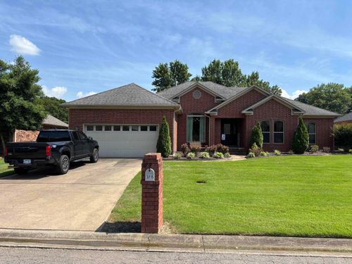 3715 Mcconnell Drive, Conway, AR, 72034 | Card Image