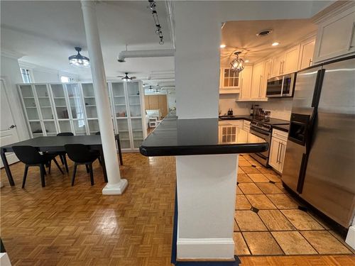 613-3060 Pharr Court North Nw, Atlanta, GA, 30305-2030 | Card Image