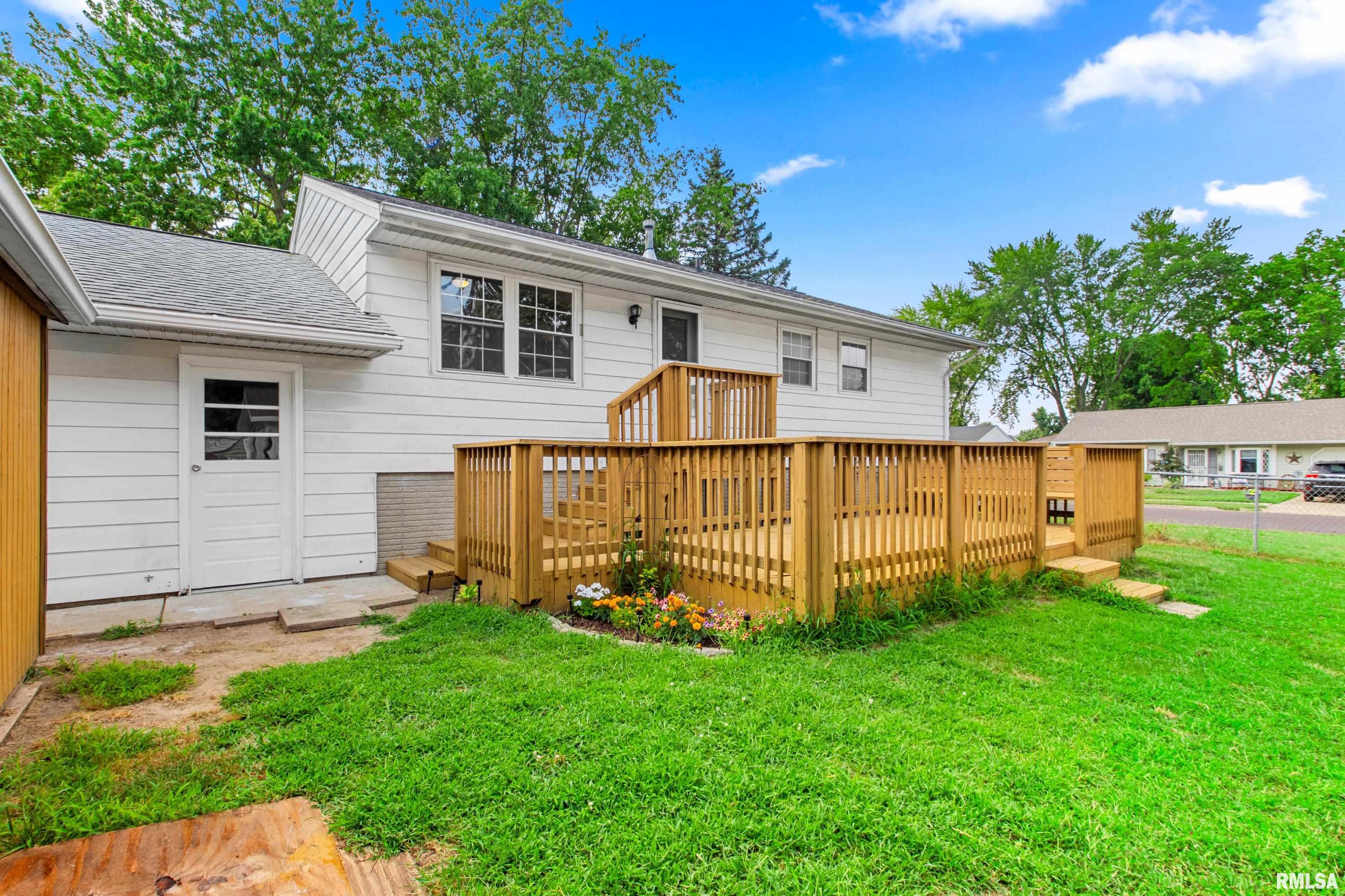 Residential in Pekin 5