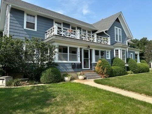 apt-1r-206 Oak St, Elgin, IL, 60123-7682 | Card Image