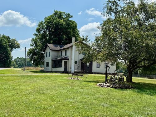 377 Chesbro Rd, Pennellville, NY, 13132-3259 | Card Image