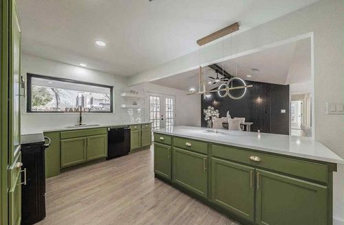 6829 Franwood Ter, Fort Worth, TX, 76112-4203 | Card Image