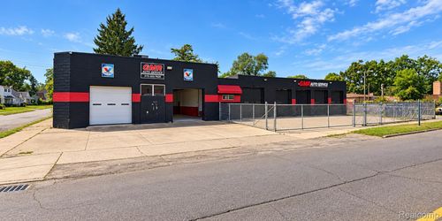 5050 E Seven Mile Road, Detroit, MI, 48234 | Card Image