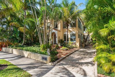 739 Sunset Road, House other with 6 bedrooms, 3 bathrooms and null parking in West Palm Beach FL | Image 3