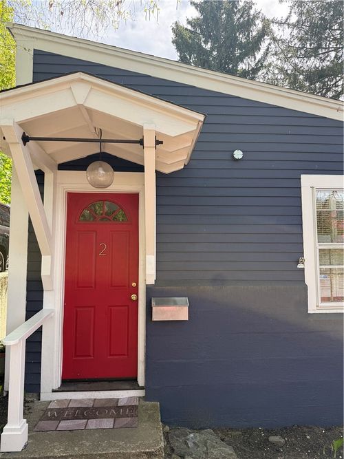 2 Burrs Ln, Providence, RI, 02904-2802 | Card Image