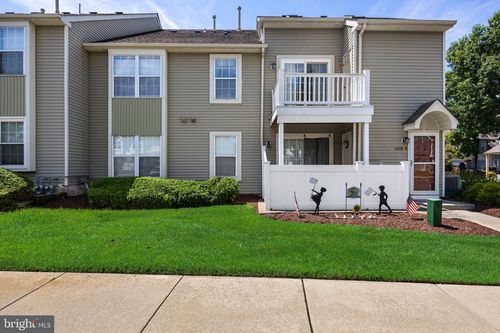 4208 Fenwick Ln, MOUNT LAUREL, NJ, 08054-6235 | Card Image