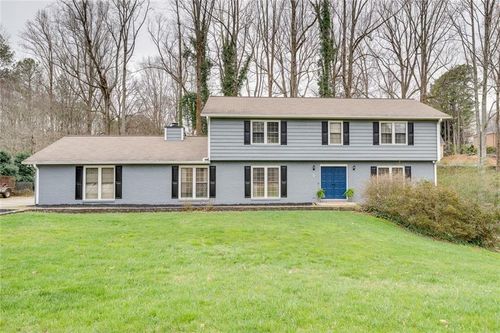 1290 Oakhaven Dr, Roswell, GA, 30075-1810 | Card Image