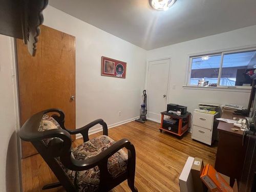 5413 Fleming Rd, Flint, MI, 48504-7065 | Card Image