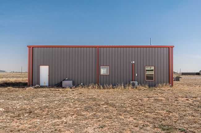 146 Private Road 307 M, House other with 2 bedrooms, 1 bathrooms and 1 parking in Seminole TX | Image 23