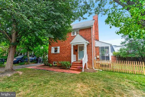 835 N Buchanan St, ARLINGTON, VA, 22203-1525 | Card Image