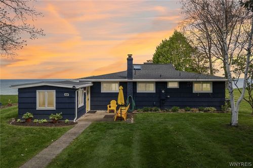 739 Lake Rd, Youngstown, NY, 14174-1122 | Card Image